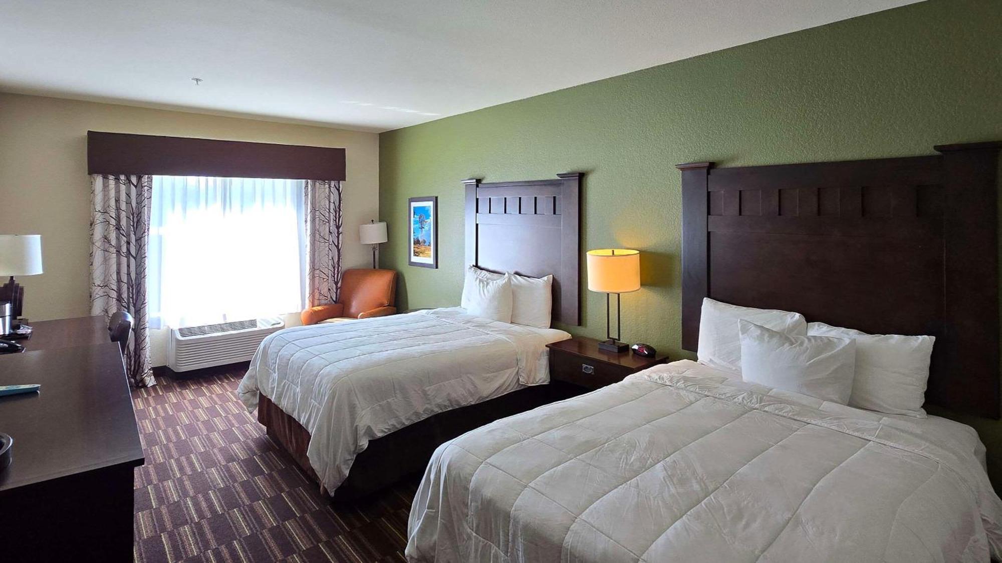 Comfort Inn & Suites Beeville Buitenkant foto