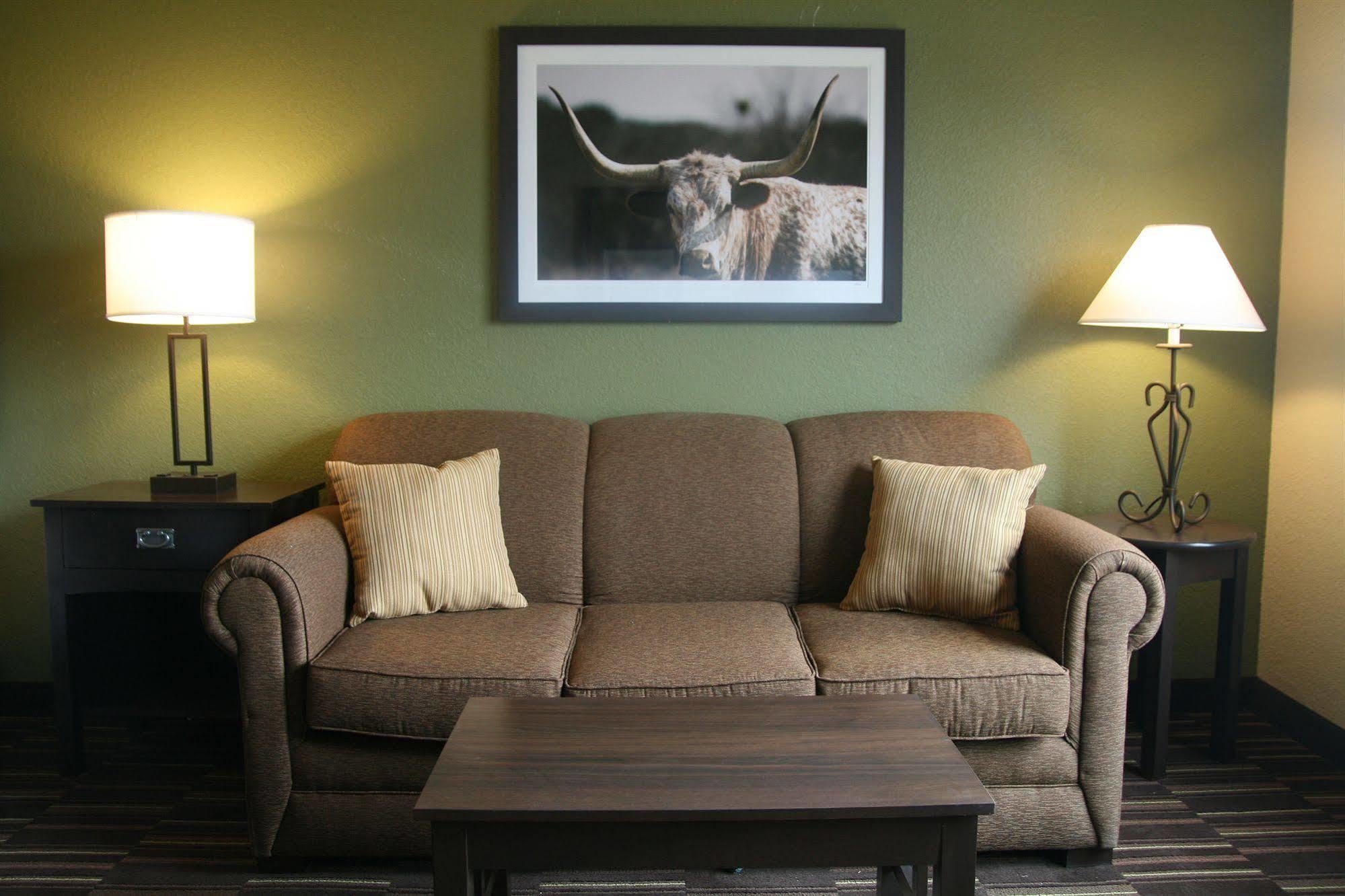 Comfort Inn & Suites Beeville Buitenkant foto